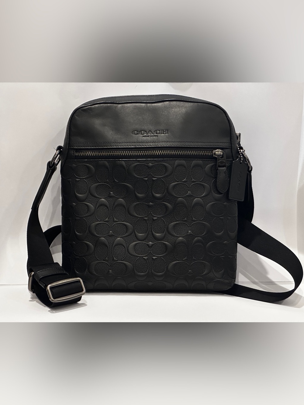 Coach Graham Signature Genuine Debossed Pebble Leather Unisex Crossbody Bag